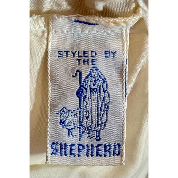 NWT Vintage Styled By The Sheperd Baby Pale Yellow Christening Footsie Small 3-6 - Picture 3 of 4
